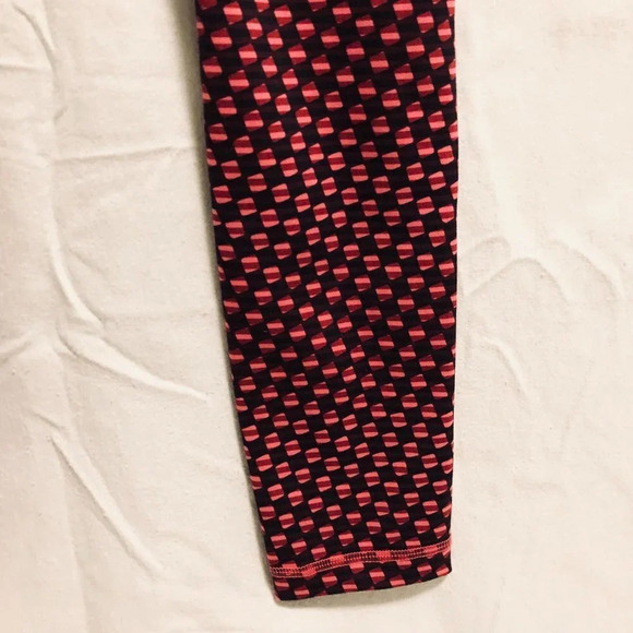 Lululemon Size 4  Wunder Under Leggings - Picture 13 of 16